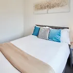 Nottingham Brand New 1Br Apt W/ Full Kitchen City